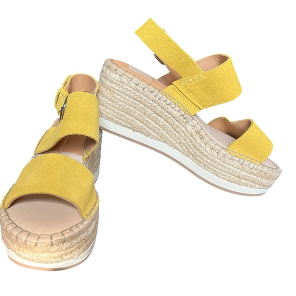 New Leather Espadrille Wedge Shoes. Size 7. - Picture 2 of 8